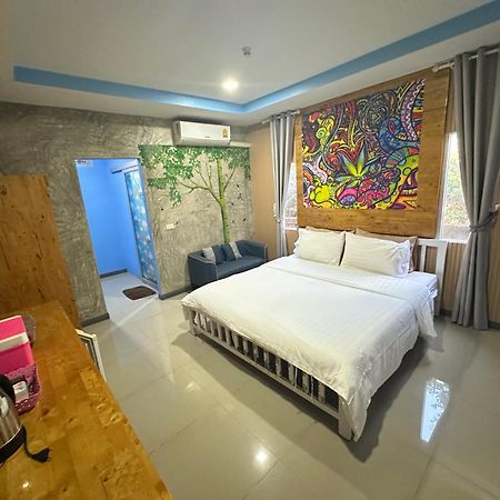 Jingle Bells Resort Koh Larn Extérieur photo