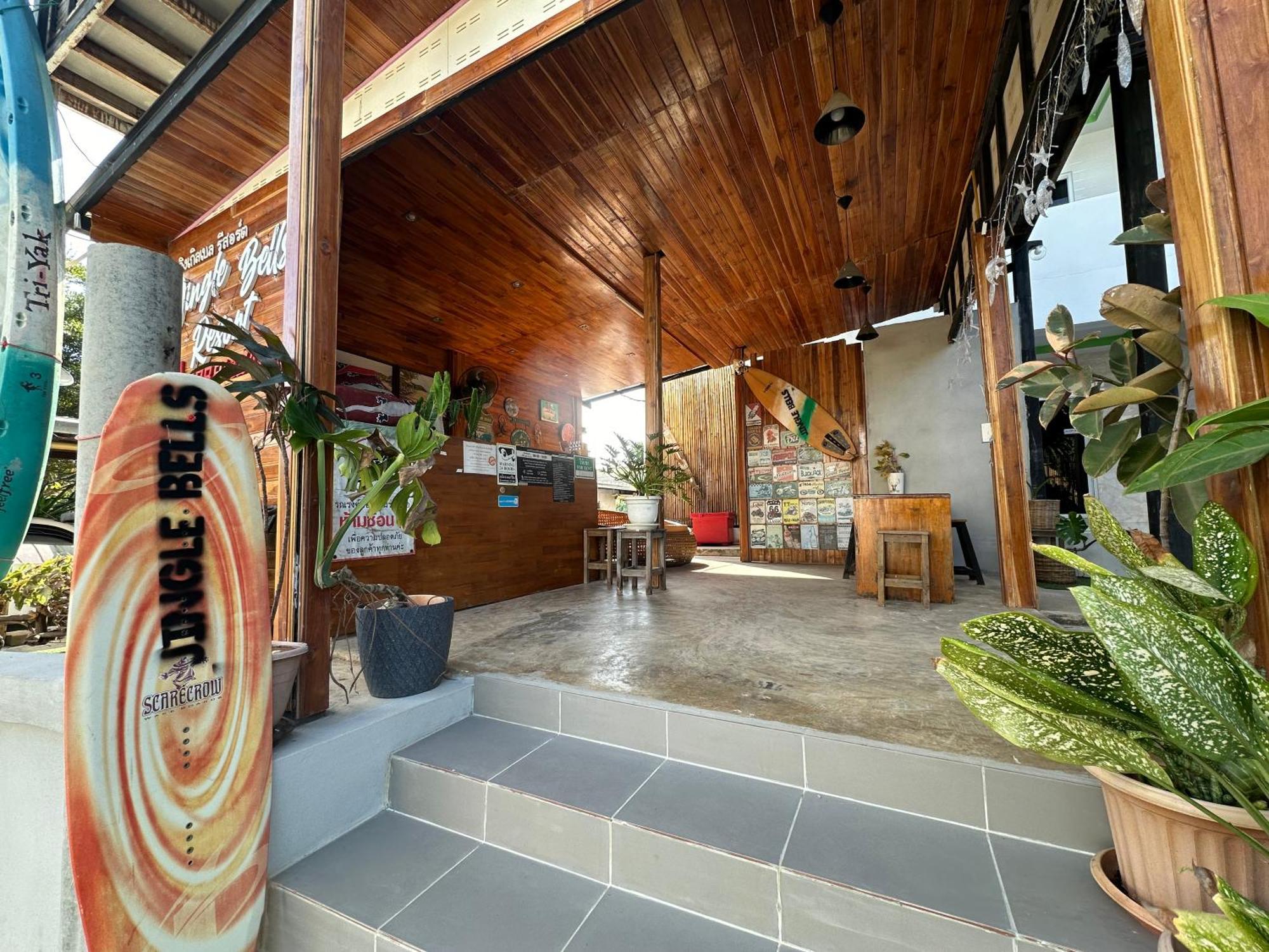 Jingle Bells Resort Koh Larn Extérieur photo