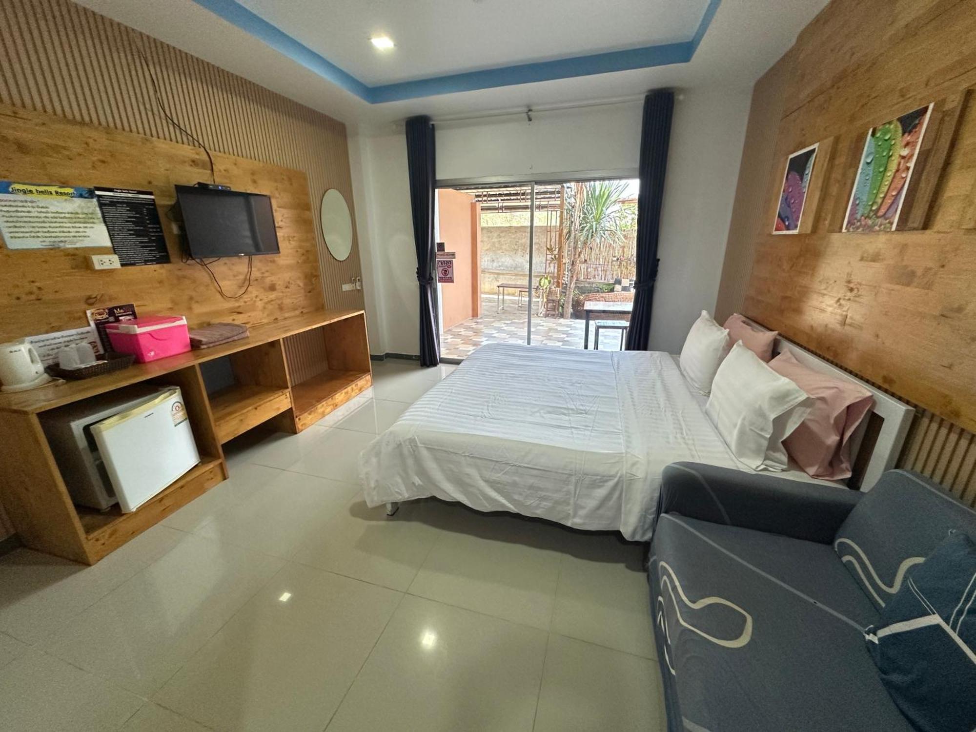 Jingle Bells Resort Koh Larn Extérieur photo